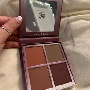 Anastasia Beverly Hills Makeup - Anastasia Beverly Hills Blush Pallet (NEW) Anastasia Beverly Hills Makeup - Anastasia Beverly Hills Blush Pallet (NEW)
